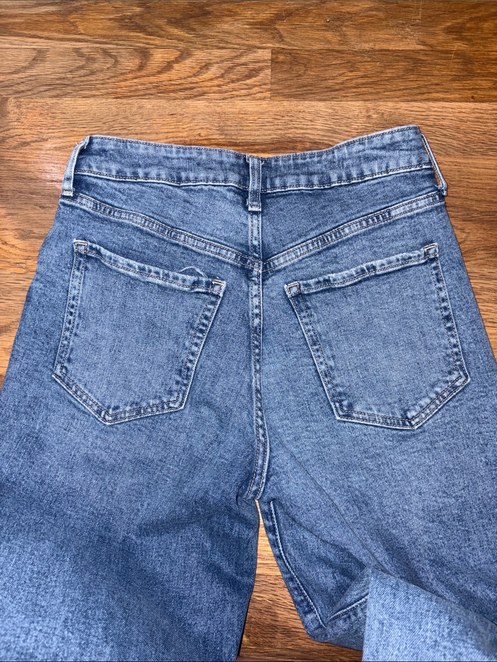 OLD NAVY distressed OG straight jeans - Picture 5 of 8